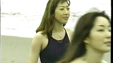 అద్దాలతో