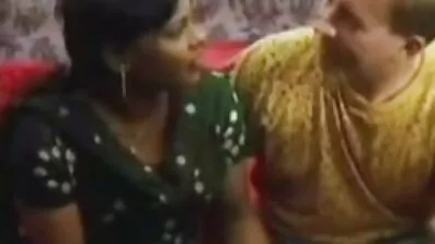 అతను ఒక నీగ్రో మరియు తెలుగు అమ్మాయి సెక్స్ వీడియోస్ ఫక్ ఒక నోటితో మొడ్ఢ చీకడం ఇస్తుంది.